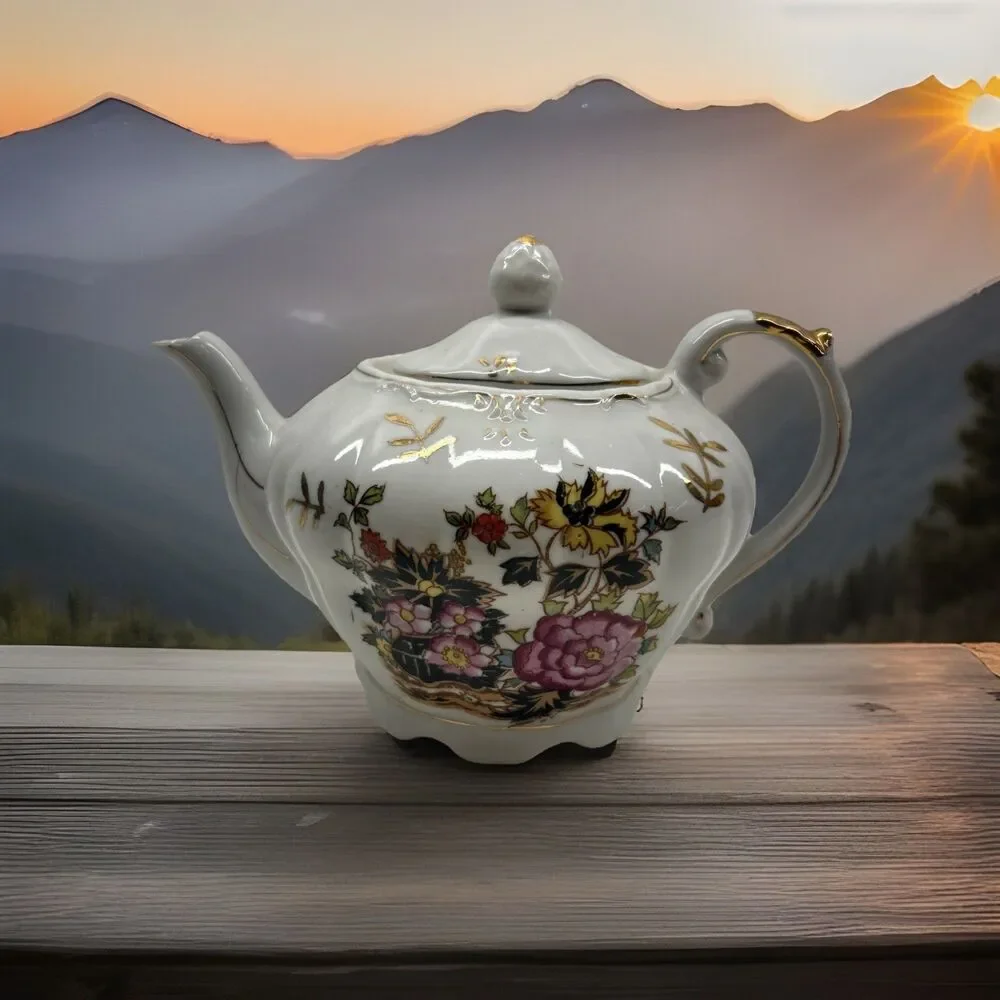 Vintage Floral‎ Musical Teapot Ceramic With Gold Trim Made In Japan
